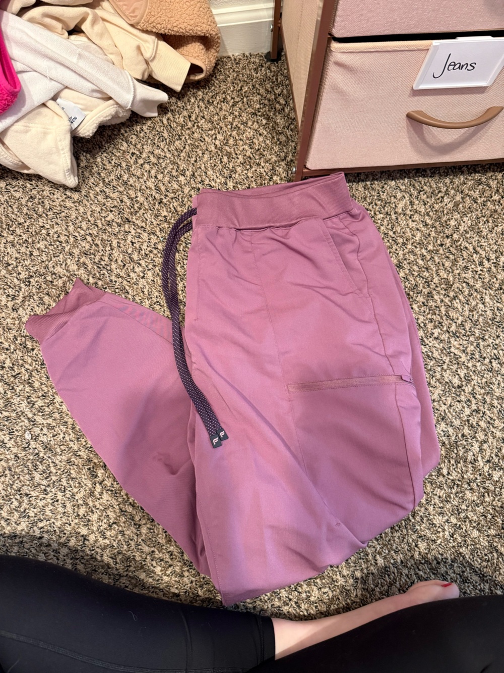 Women’s  fabletics scrub pants 2x